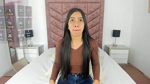 Zara Cardona online show from January 18, 12:31 pm