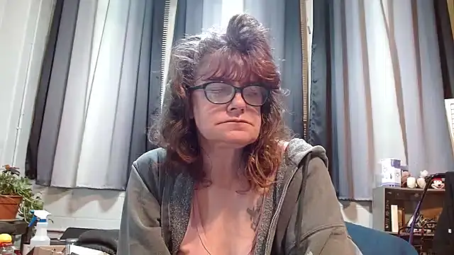 ladylavende3 online show from February 16, 7:37 am