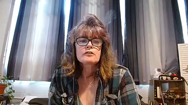 ladylavende3 online show from March 8, 5:11 pm