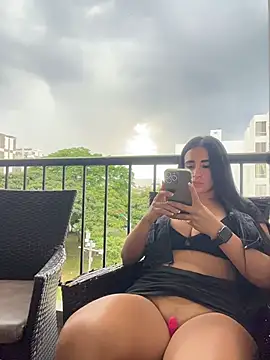 RoseOnYou online show from February 19, 9:11 pm