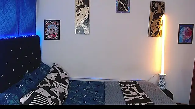 Snapshot of yorsamm_smit chatting on February 13, 5:20 pm yorsamm smit online show from February 13, 5:20 pm