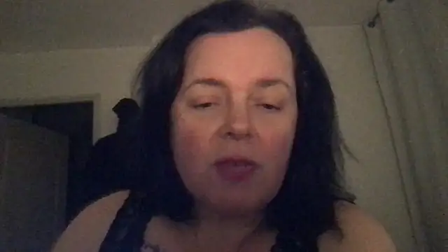 Snapshot of Malorie01 chatting on February 1, 8:40 pm Malorie01 online show from February 1, 8:40 pm