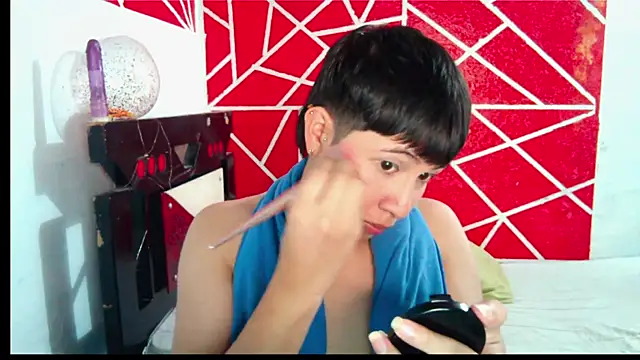 DIDIER 777 online show from February 2, 9:24 pm