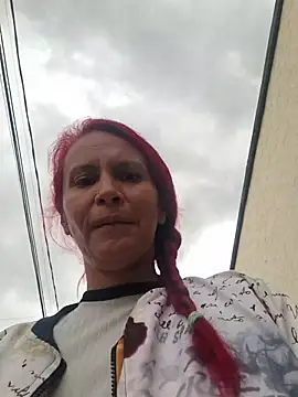 cintia love online show from May 8, 10:04 pm