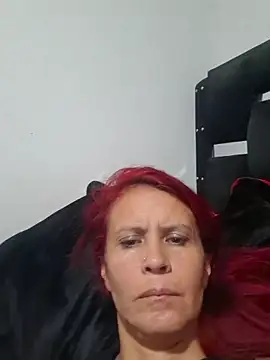 cintia love online show from May 17, 7:10 pm