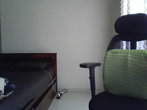 Snapshot of Moh-Moksha chatting on April 10, 9:14 am Moh-Moksha online show from April 10, 9:14 am