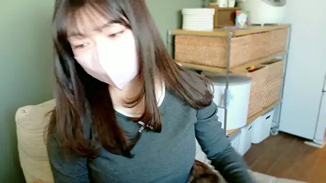 Snapshot of __Yui_ chatting on February 9, 4:38 am Yui online show from February 9, 4:38 am