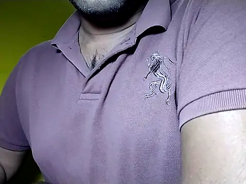 Snapshot of Lucky___05 chatting on February 2, 7:29 am Lucky 05 online show from February 2, 7:29 am