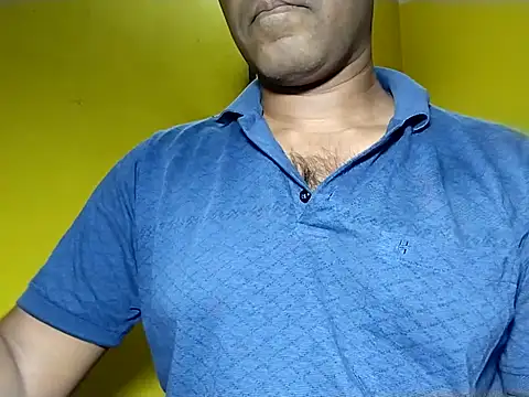 Snapshot of Lucky___05 chatting on February 10, 7:01 am Lucky 05 online show from February 10, 7:01 am