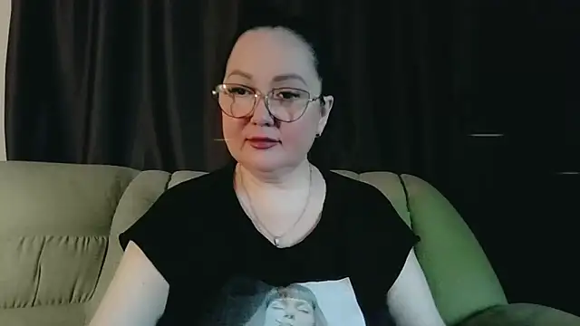 infinity loveliness online show from May 2, 8:30 am