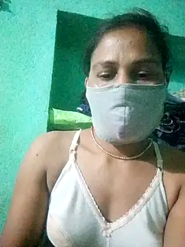 Snapshot of Rachna9090 chatting on January 18, 4:00 pm Rachna9090 online show from January 18, 4:00 pm