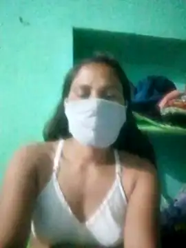 Snapshot of Rachna9090 chatting on February 8, 4:32 pm Rachna9090 online show from February 8, 4:32 pm