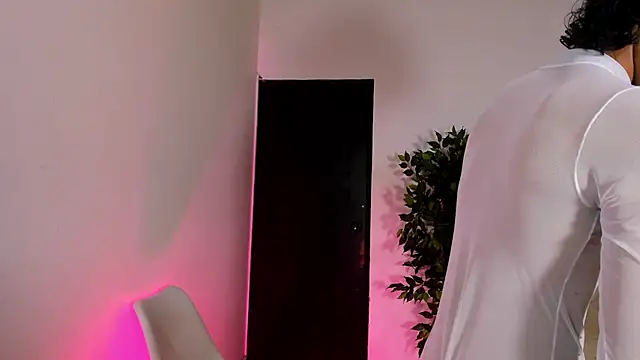 Snapshot of Im_FelixHunter chatting on March 8, 11:58 am Im FelixHunter online show from March 8, 11:58 am