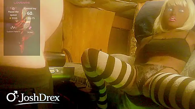 Snapshot of JoshDrex chatting on July 13, 3:31 am JoshDrex online show from July 13, 3:31 am