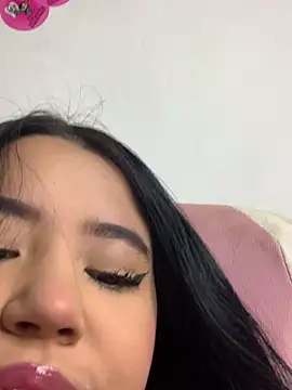 DulcePiink online show from March 8, 8:34 pm