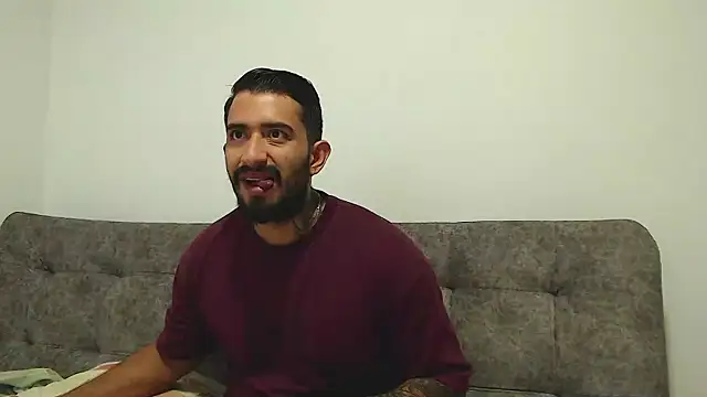 Snapshot of MalickBlack9 chatting on January 9, 11:17 pm MalickBlack9 online show from January 9, 11:17 pm