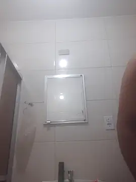 Snapshot of doidopradar chatting on March 6, 4:36 pm doidopradar online show from March 6, 4:36 pm