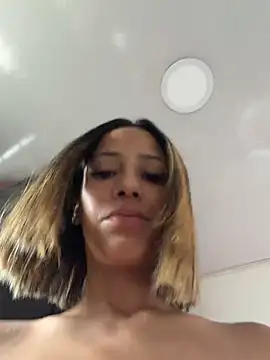 vicky bass  online show from July 17, 5:29 pm