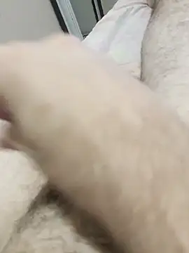 Snapshot of rolaaa2000 chatting on March 20, 1:10 am rolaaa2000 online show from March 20, 1:10 am