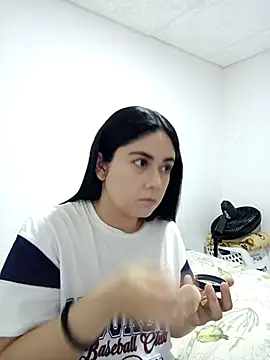 Snapshot of SweetAlbedo chatting on February 7, 12:14 am SweetAlbedo online show from February 7, 12:14 am