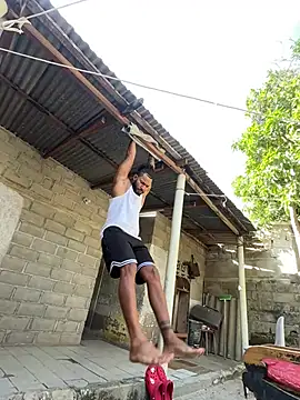 leon97hot online show from January 10, 2:19 pm