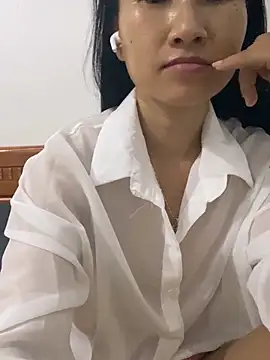 Snapshot of siorin_24 chatting on June 7, 8:23 pm siorin 24 online show from June 7, 8:23 pm