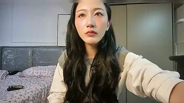 djjfnfczks online show from April 28, 6:24 pm