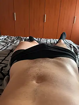 Snapshot of timidino03 chatting on June 18, 4:00 pm timidino03 online show from June 18, 4:00 pm
