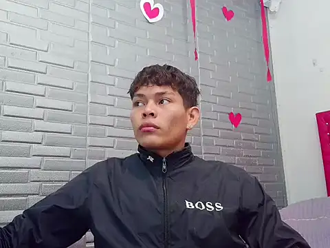 brosscams2025 online show from February 10, 9:08 pm