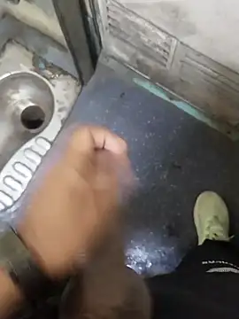 Snapshot of 8inchhere chatting on March 26, 8:58 pm 8inchhere online show from March 26, 8:58 pm