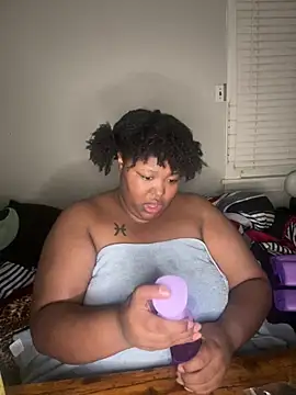 Chocolatebunnyxx96 online show from April 28, 2:49 am