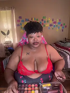 Chocolatebunnyxx96 online show from May 15, 7:10 pm