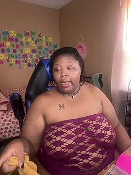 Chocolatebunnyxx96 online show from July 2, 5:52 pm