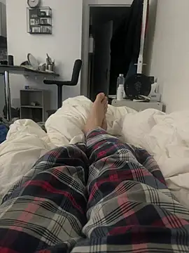 Snapshot of zonki123 chatting on January 12, 8:08 am zonki123 online show from January 12, 8:08 am