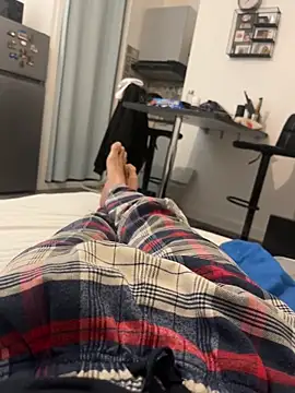 Snapshot of zonki123 chatting on March 25, 6:14 pm zonki123 online show from March 25, 6:14 pm