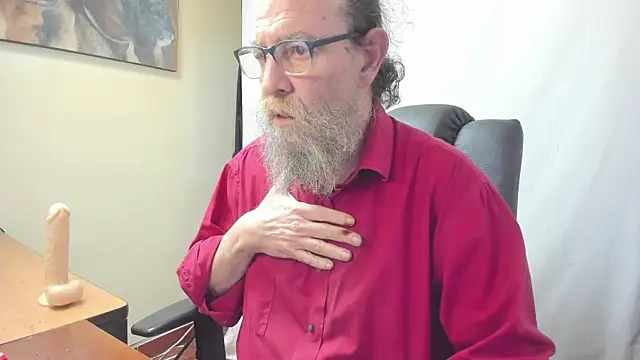 Uncle Hottie online show from March 6, 5:42 pm