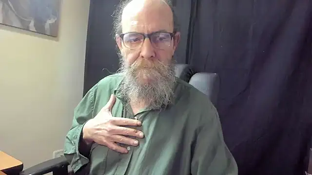 Uncle Hottie online show from March 25, 8:59 pm