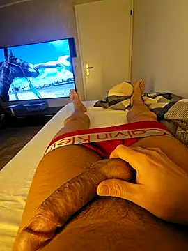 sensualman90 online show from May 10, 10:04 pm