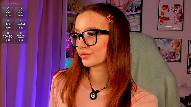 Layla Bloom online show from March 31, 5:35 pm