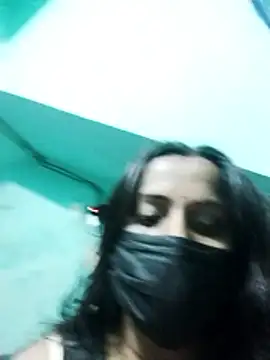 Snapshot of debpriyasen92 chatting on January 19, 4:27 am debpriyasen92 online show from January 19, 4:27 am