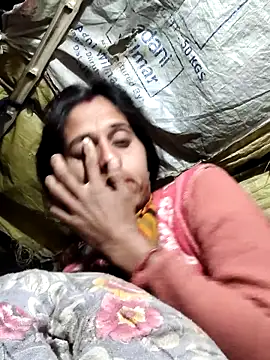 Bhavna8080 online show from February 15, 12:18 am