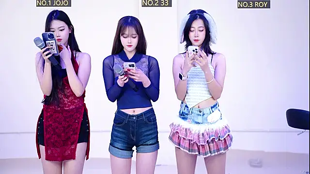 QIANXI 004 online show from January 7, 11:12 am