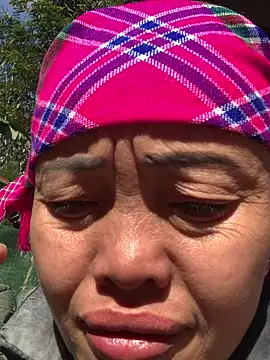 Snapshot of hinicky-0 chatting on January 9, 2:36 am hinicky-0 online show from January 9, 2:36 am