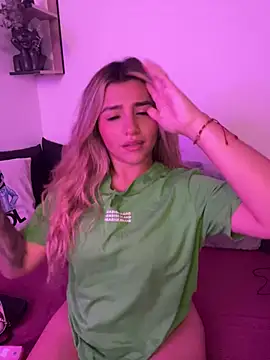 Felicity Hops online show from February 7, 5:27 pm