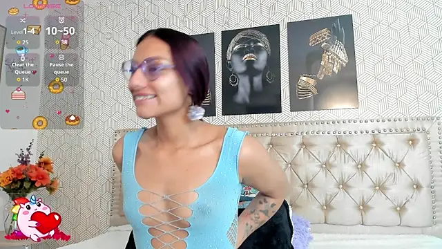 MeganRosseX online show from January 17, 8:56 pm