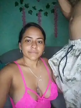 Snapshot of Maliha_21 chatting on February 4, 1:44 am Maliha 21 online show from February 4, 1:44 am