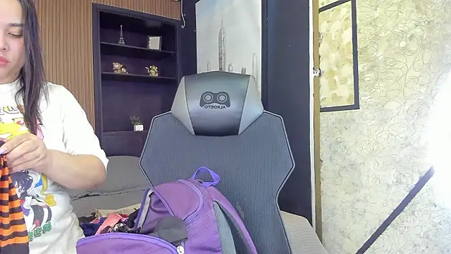 ThaliaBrookss  online show from March 27, 6:41 am