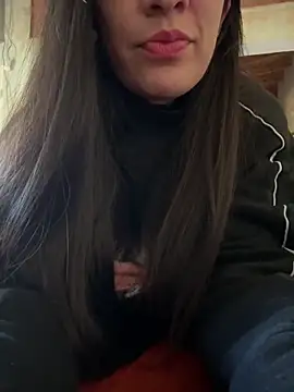majesticmariee online show from May 10, 3:17 pm