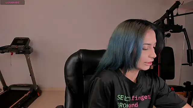 KayraLanne online show from March 6, 3:47 am