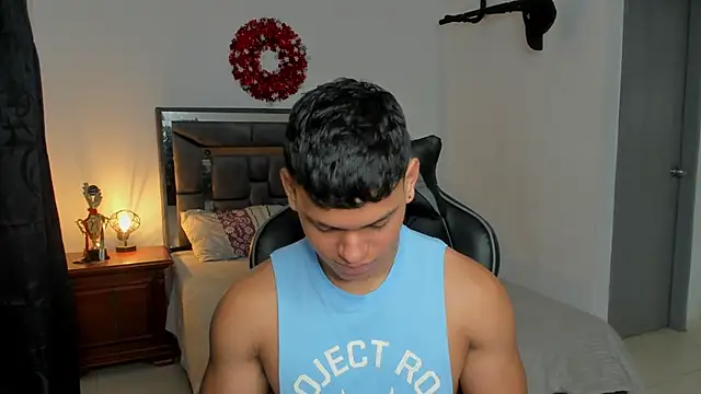 Snapshot of stefan_leenox chatting on January 13, 3:28 pm stefan leenox online show from January 13, 3:28 pm